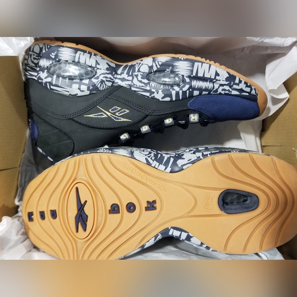 Basketball shoes - Picture 3 of 4